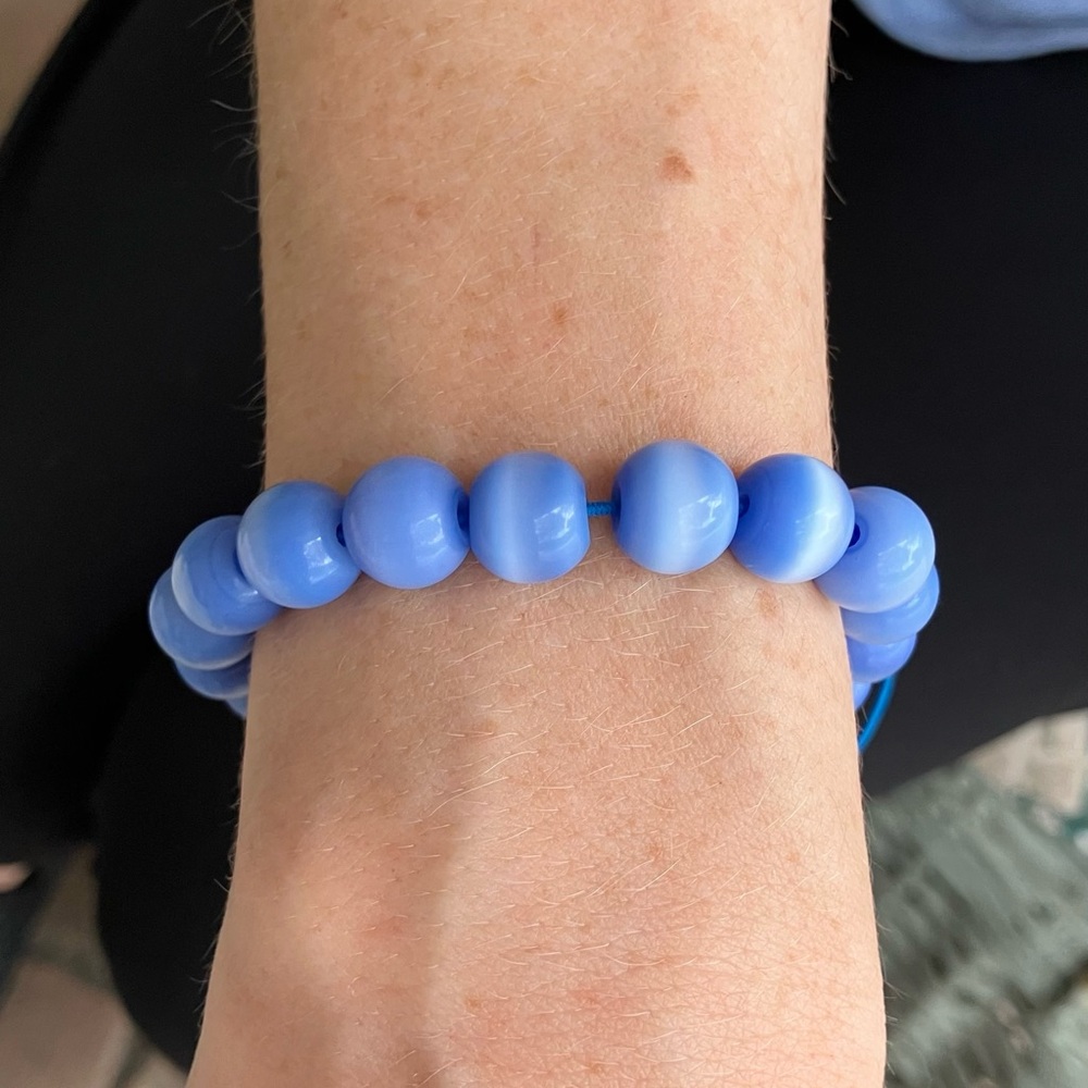 CATS EYE BLUE BEADED BRACELET